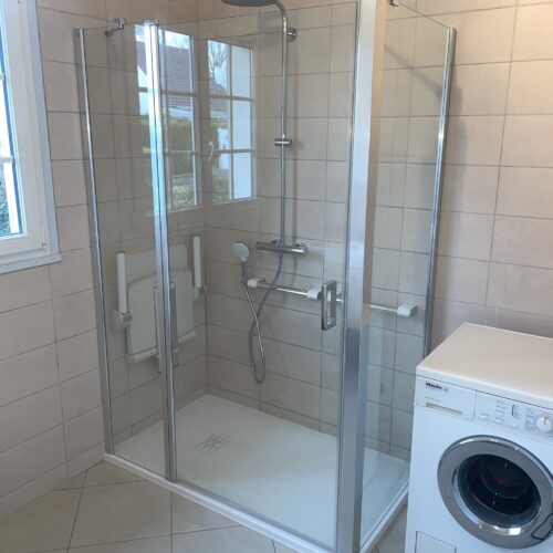 Travaux-de-renovation-complete-de-salle-de-bain-Gressy