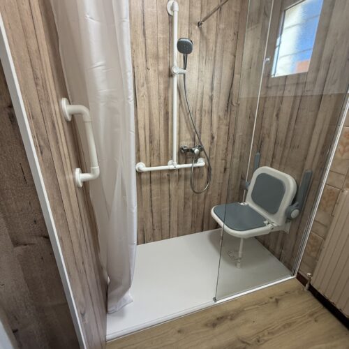 salle-de-bain-securisee-apres-remplacement-baignoire